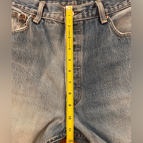 Vintage Levi’s 501 30” waist x 28.5” inseam - Picture 5 of 11